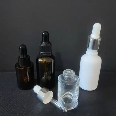 Hot Sale Product Eye Face 에센셜 오일 코스메틱 패키지 Clear 15ml 30ml 50ml Flat Square Glass Dropper Bottle