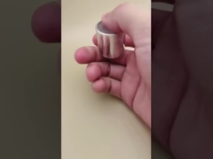 은색 알루미늄-플라스틱 원형 매끄러운 캡 (스킨케어 병용 투명 버튼 포함)