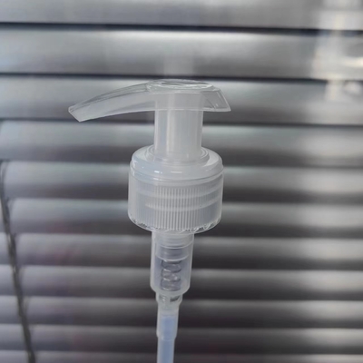 투명한 로션 펌프 디스펜서는 24 / 28 방전 속도 1.20을 목을 자릅니다 - 1.50 ml/T