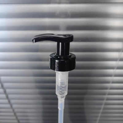 24/400 28/400 검은 PP PE 재료 로션 출력된 펌프 1.20 - 1.50 ml/T