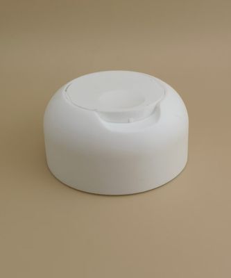 흰색 플라스틱 매트 부드러운 샴푸 병 압축 아래 캡