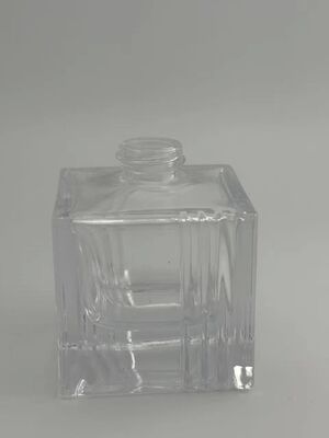스프레이어와 함께 30ml 독특한 디자인 향수 유리 병